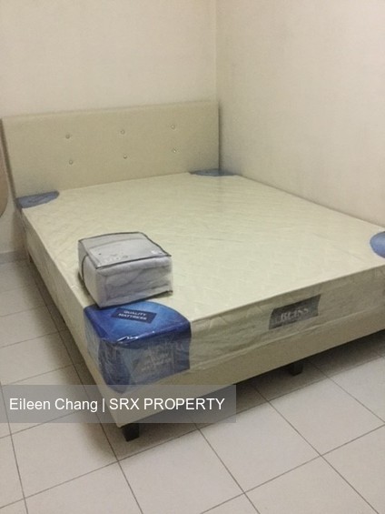 Blk 83 Commonwealth Close (Queenstown), HDB 2 Rooms #170206182